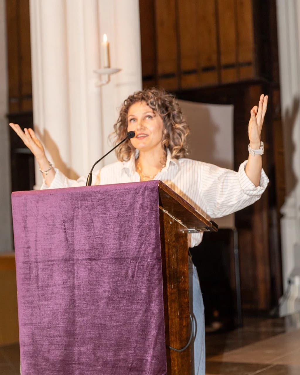 Yev Lukash speaking in a public talk